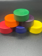 Load image into Gallery viewer, Circle Crayons
